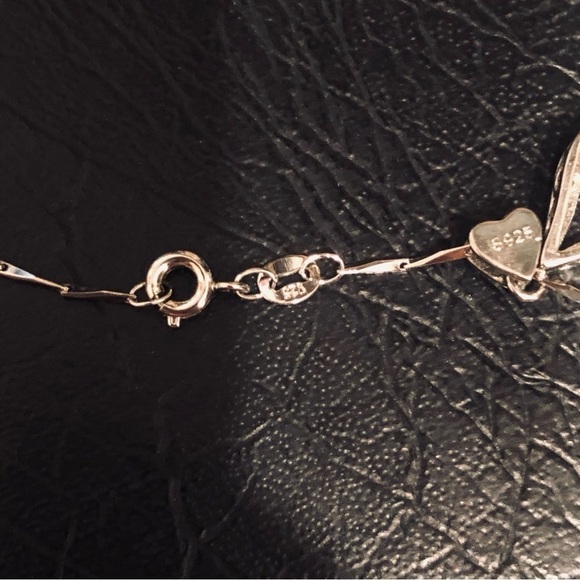 Tear Drop Pendant and Necklace .925 Sterling Silver - Picture 8 of 12